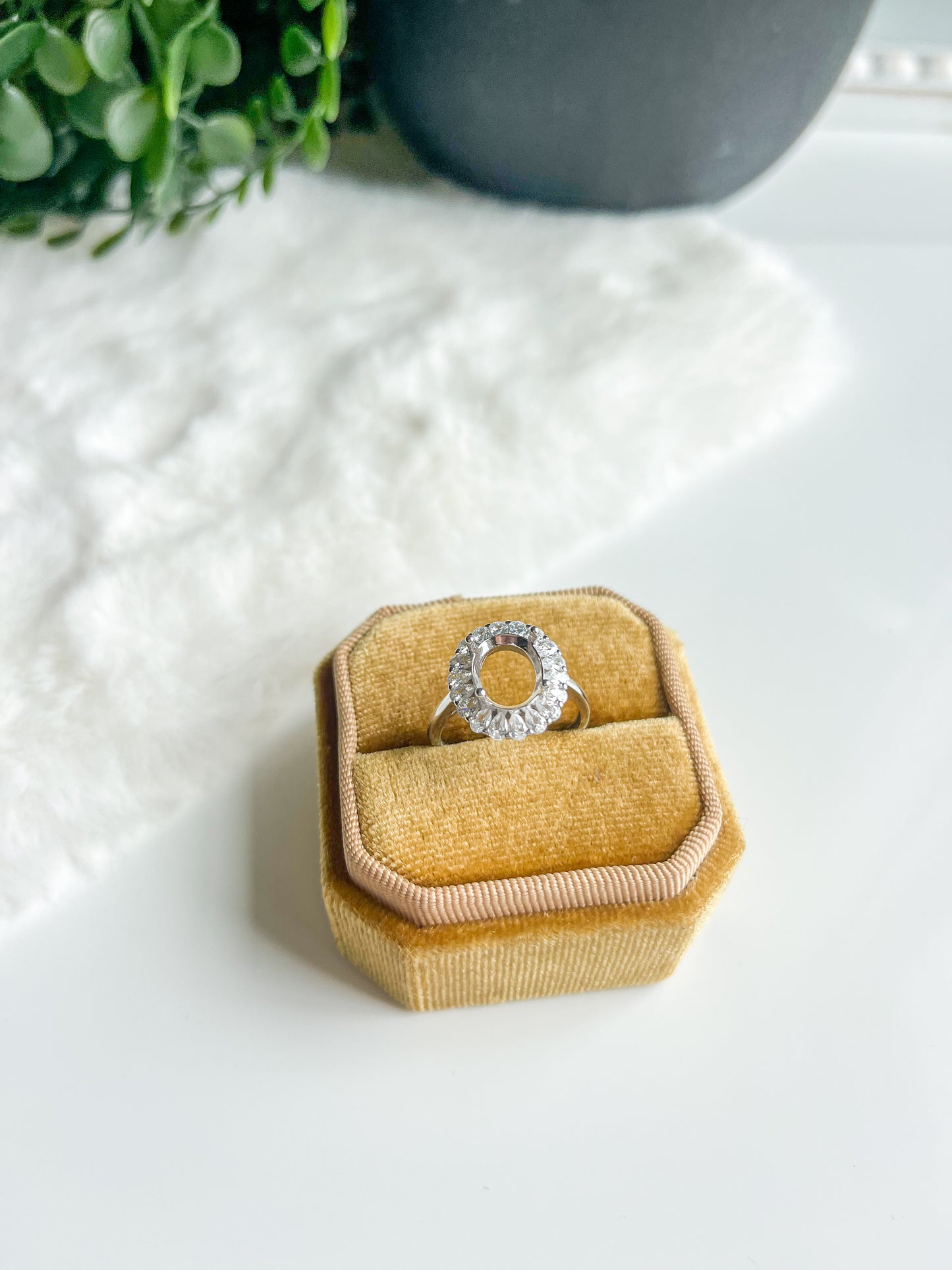 925 Sterling Oval Halo Ring 8x10mm