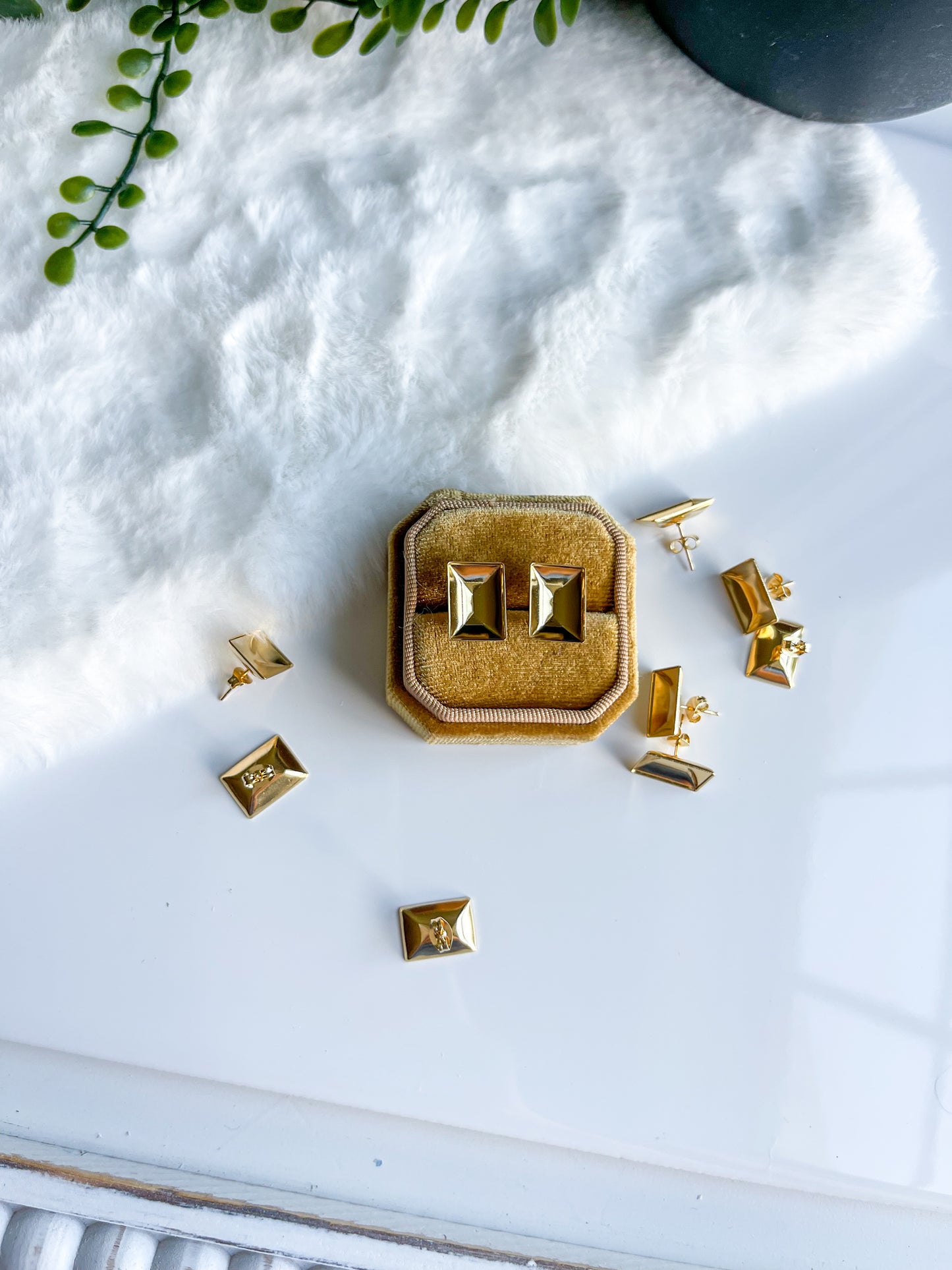 Stainless Steel Rectangle Stud 10x14mm