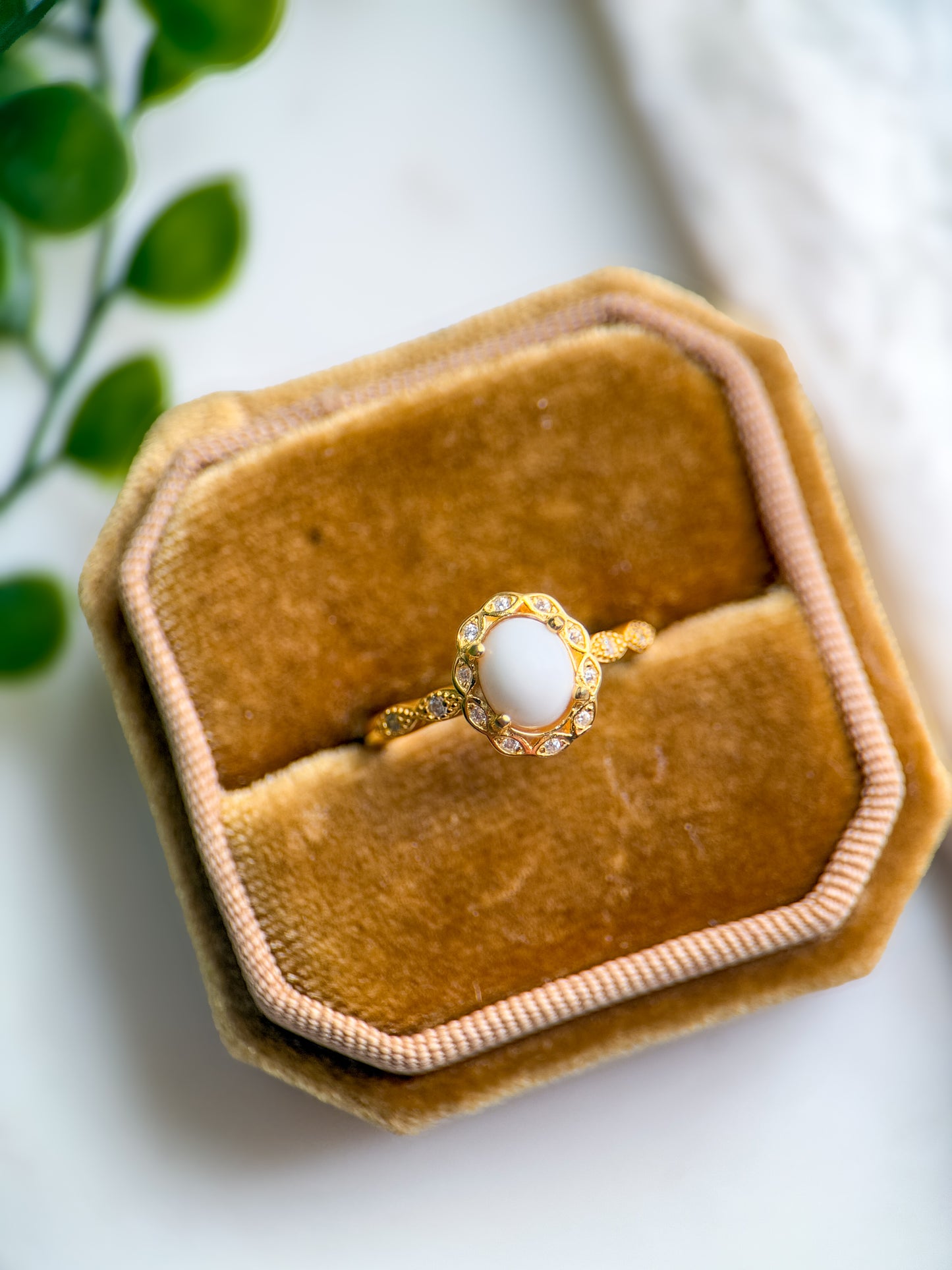 925 Sterling 6x8mm Oval Detailed Ring