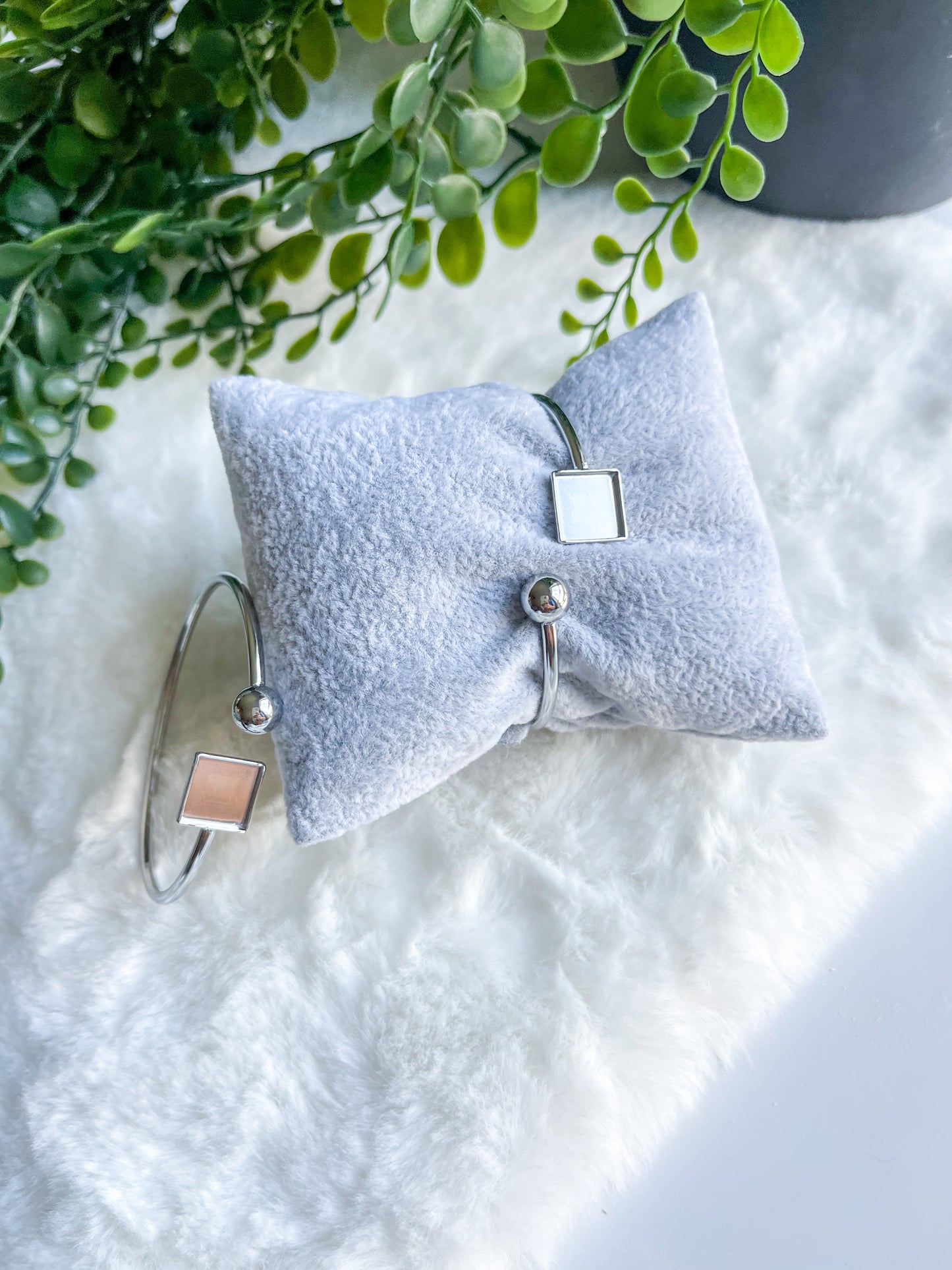 Cuff with 10mm Square Stone