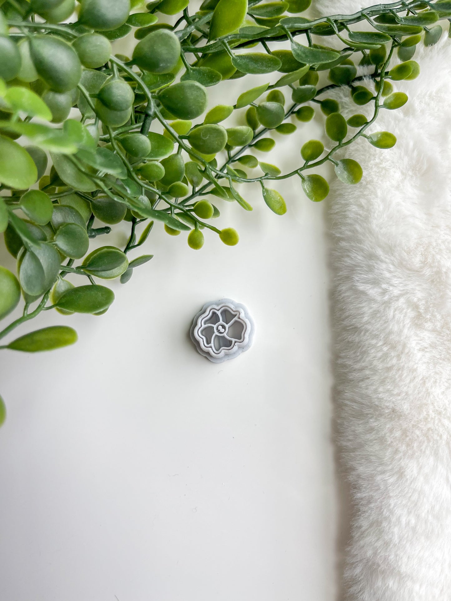 Detailed Smaller Flower Set