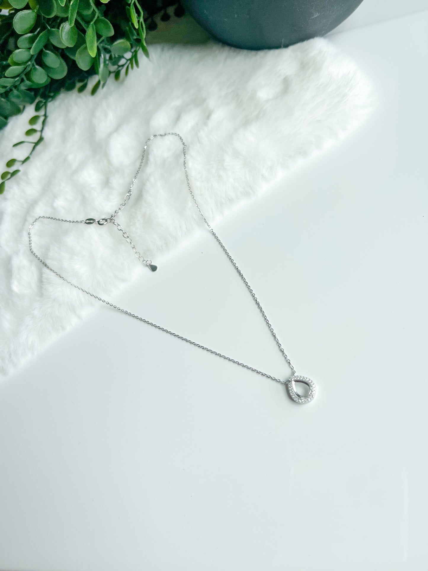 925 Sterling Halo Tear Drop Necklace 6x8mm