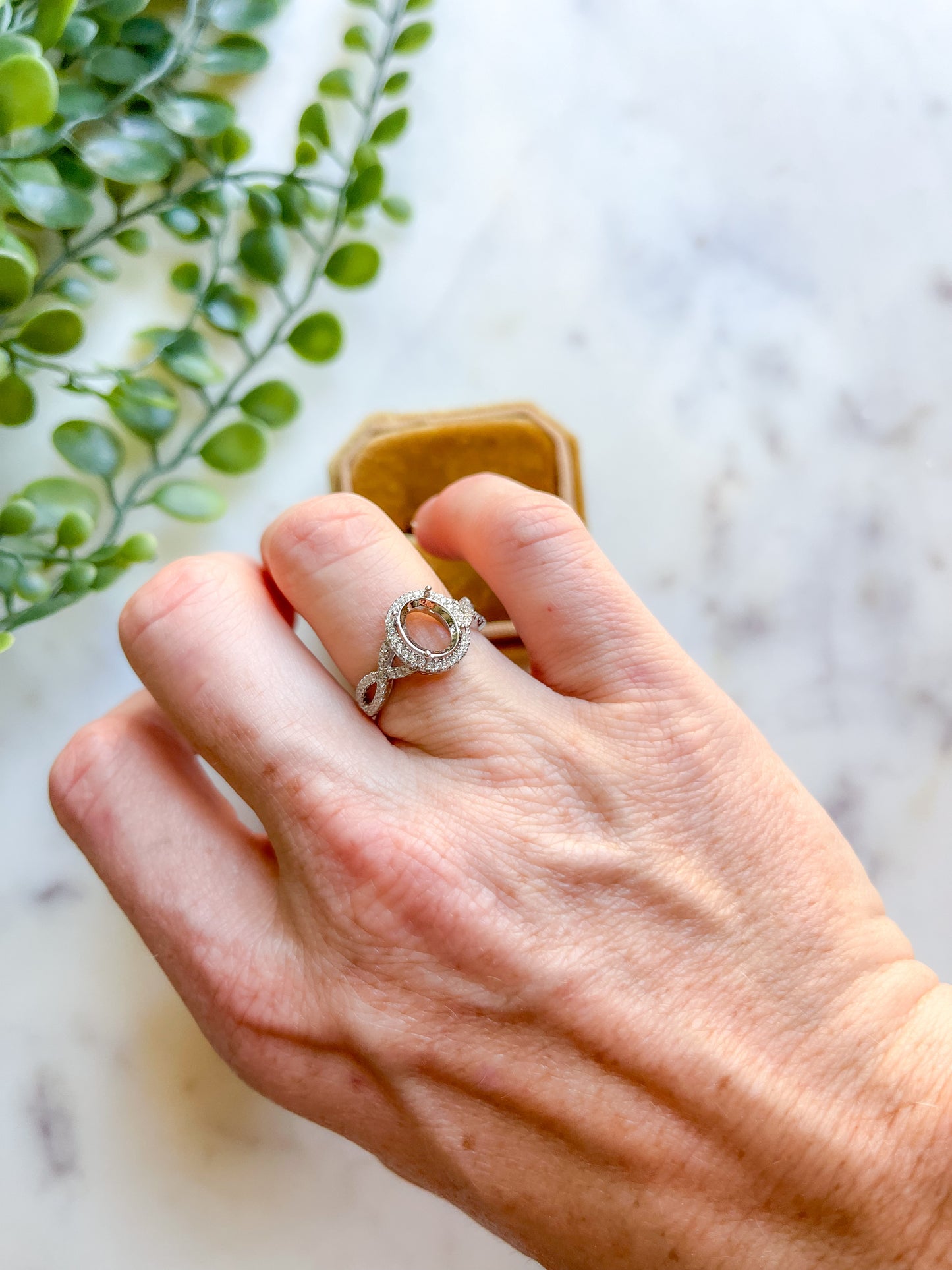 925 Sterling 7x9mm Oval Halo Ring