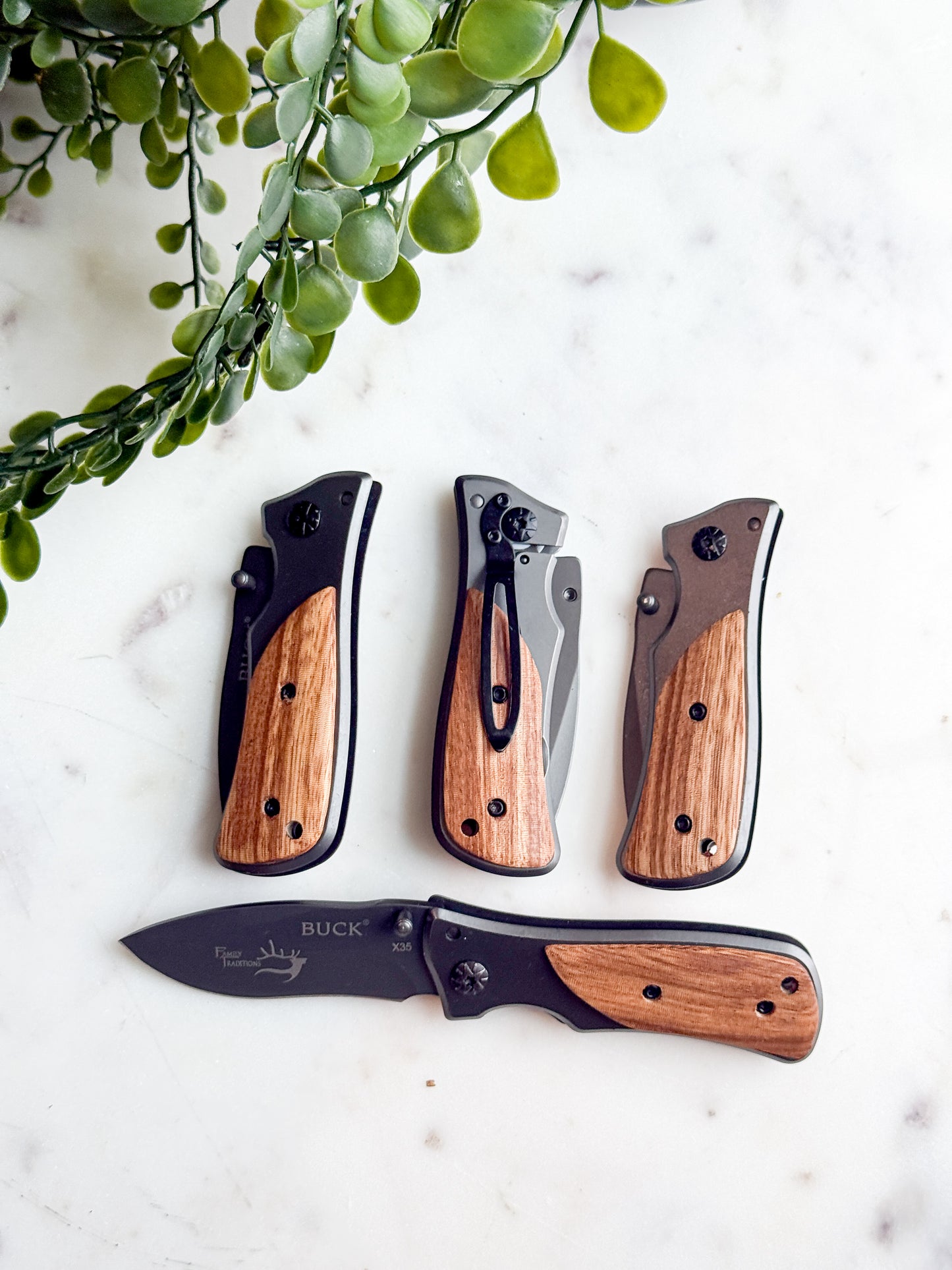 Memorial Pocket Knives