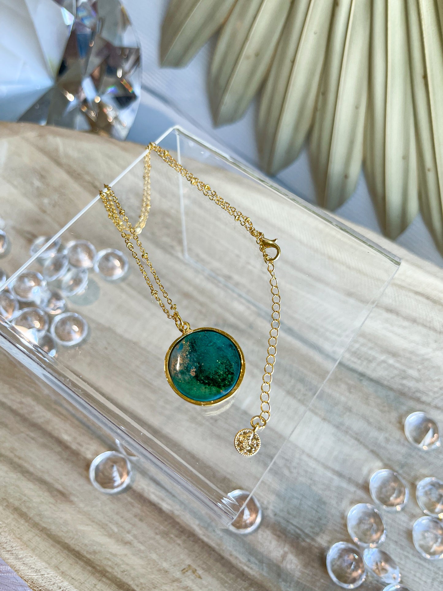 Necklace Bar & Reversible Round