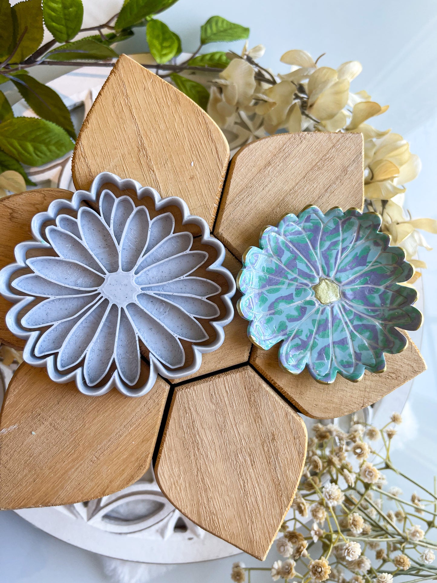 Imprint Flower Trinket Dish