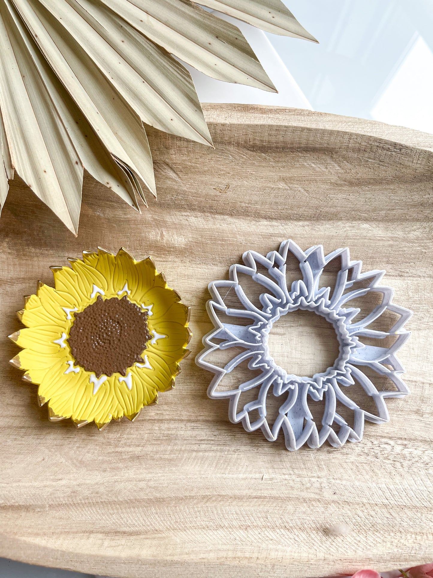 Sunflower Trinket Cutter