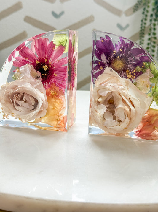 Book Ends 6x4.5x2.5inch