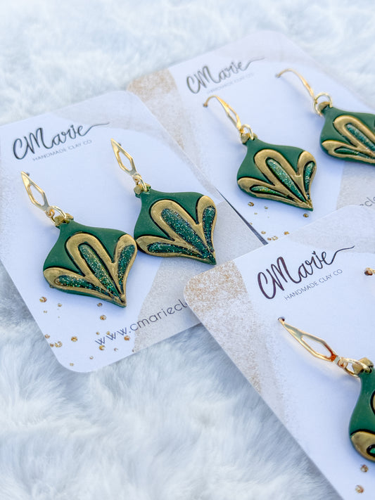 Vintage Green & Gold Ornament Earring