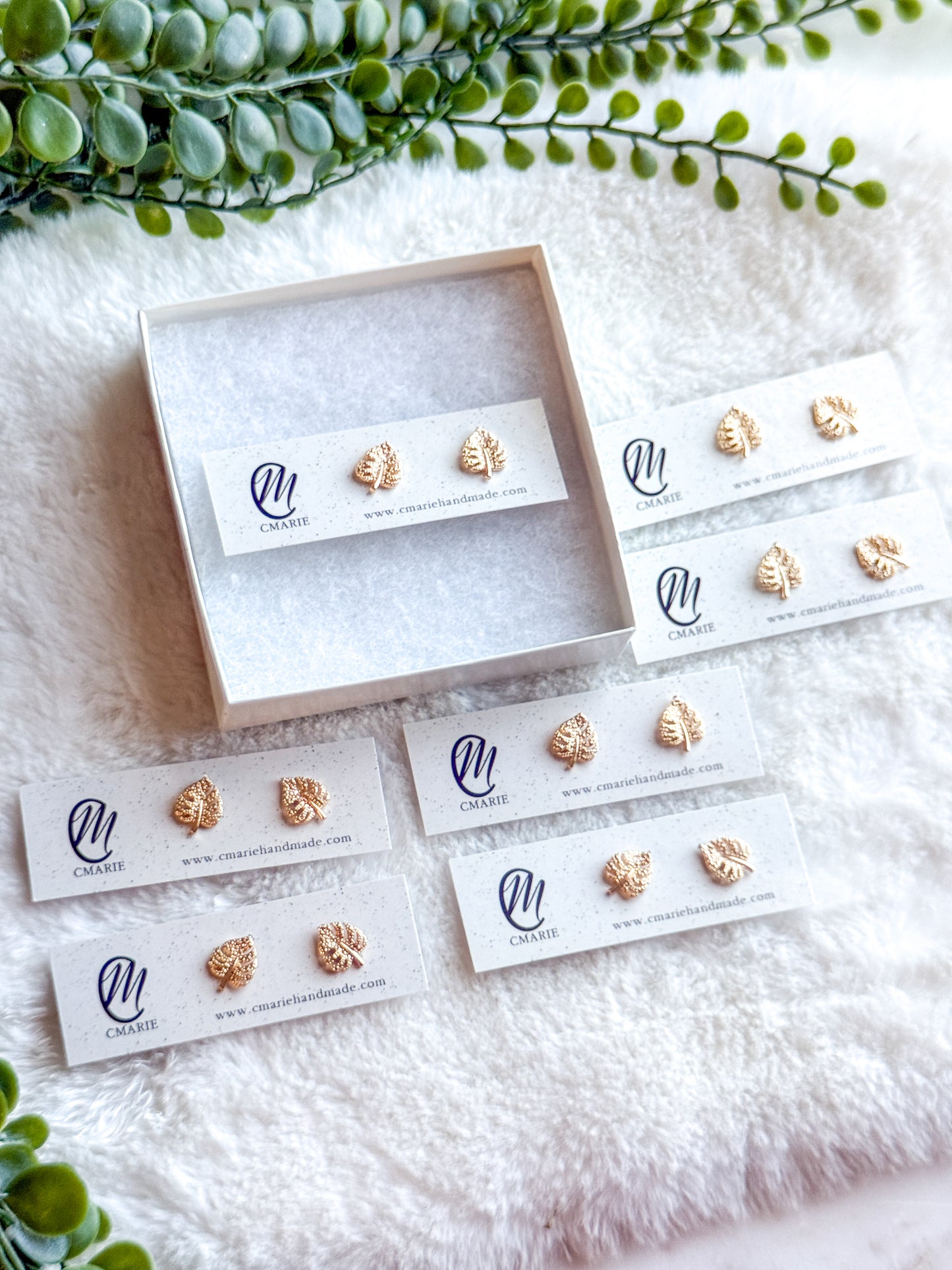 Monstera Leaf Stud Earring