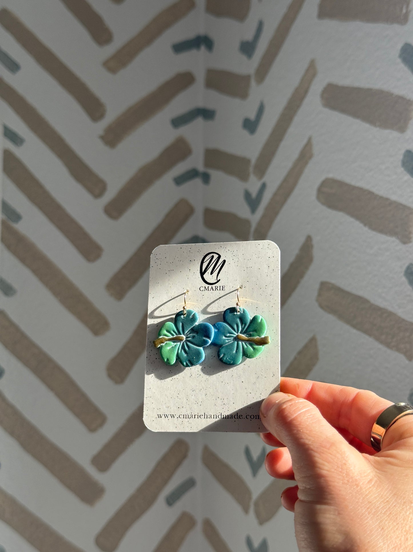 Hibiscus Earring